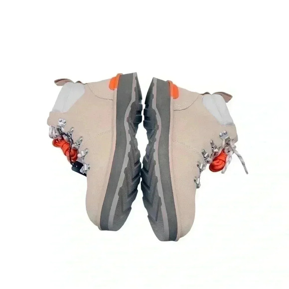 Sorel Women’s Hi-Line Suede Hiker Boots•Light Tan•Size 9•New With Box• - Picture 2 of 9